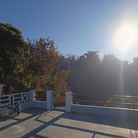 Dwarahat Village Homestay- Pahadi Ghar Bagian luar foto