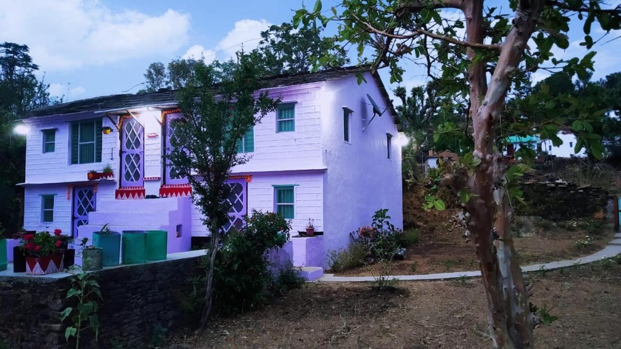 Dwarahat Village Homestay- Pahadi Ghar Bagian luar foto
