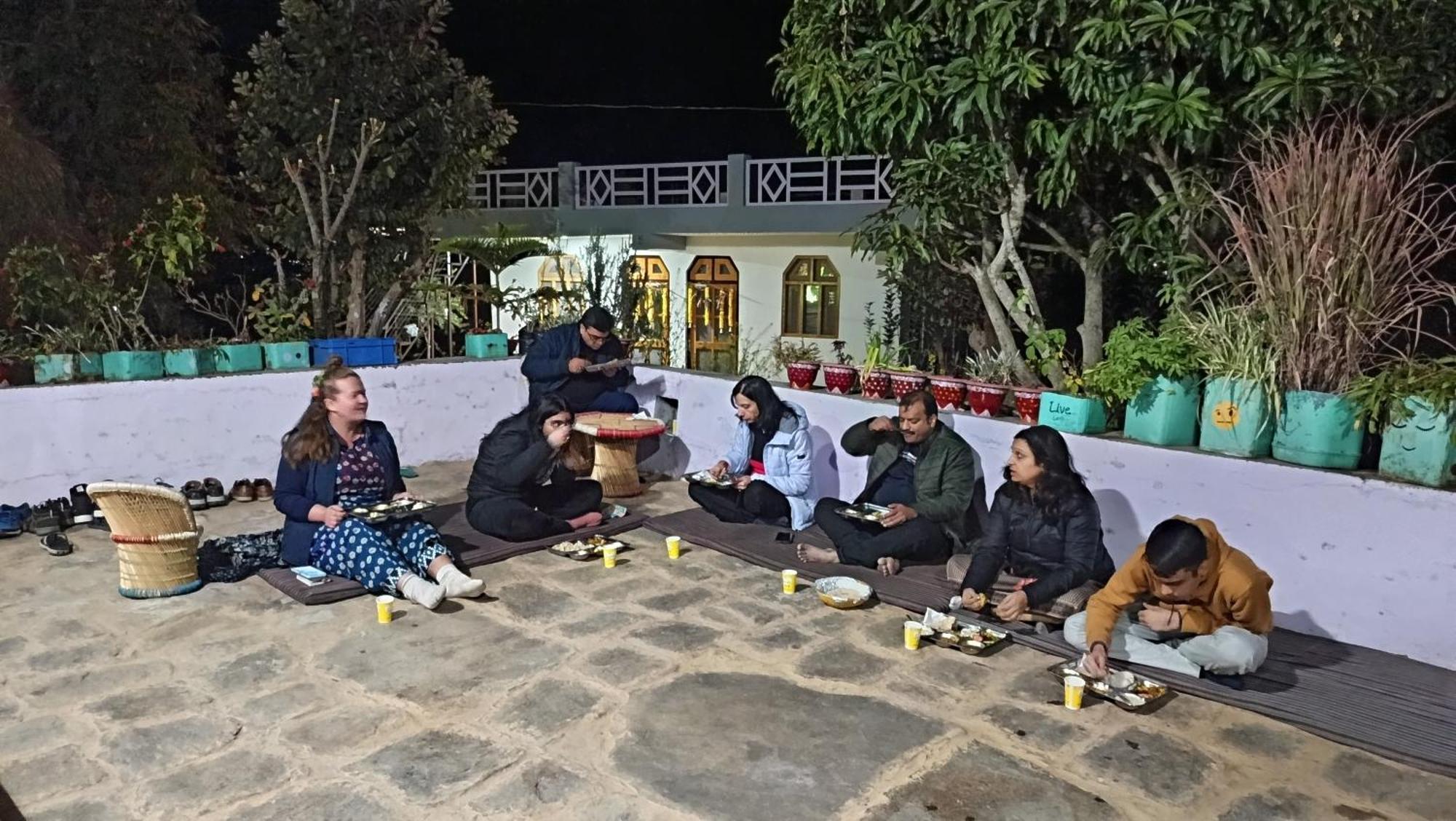 Dwarahat Village Homestay- Pahadi Ghar Bagian luar foto